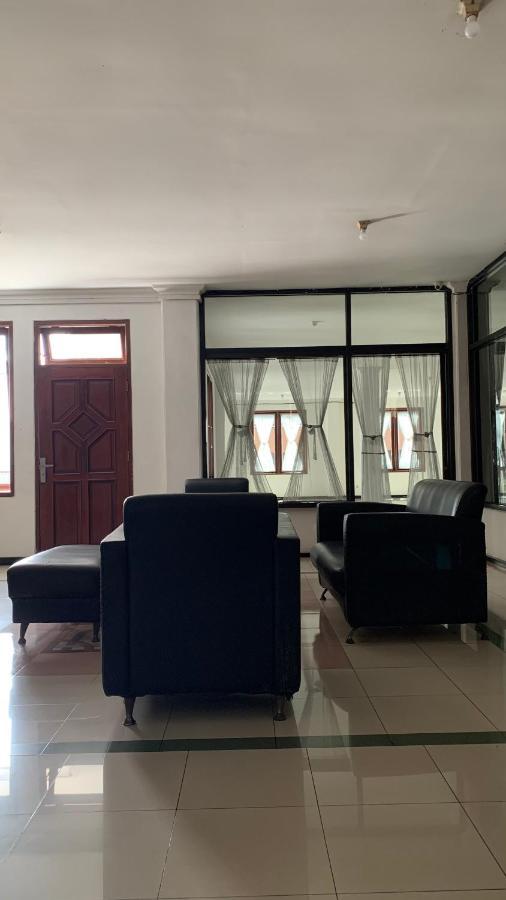 Oyo 93380 Penginapan Mangkoe Barokah Tanah Grogot Dış mekan fotoğraf